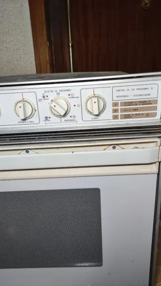 Horno y microondas antiguo FAGOR (Hornocrondas)