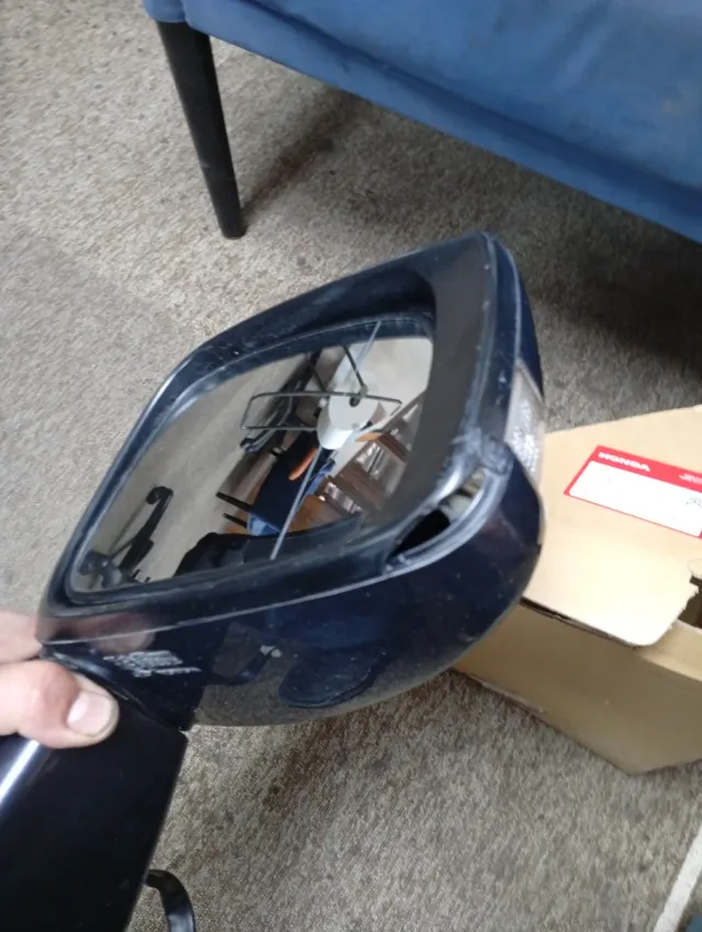 Retrovisor Derecho Honda FV-R