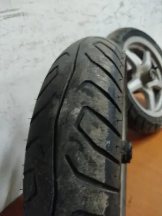 Llantas Delantera y Trasera  Yamaha Jog