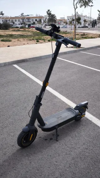 Patinete Eléctrico Segway Ninebot Max G2