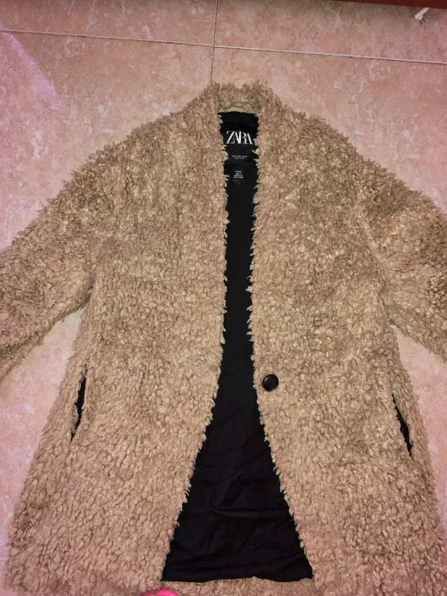 Abrigo Zara Beige marrón Talla S