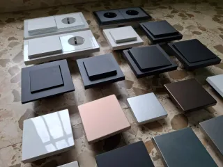 Mecanismos y marcos Schneider Electric Alta Gama