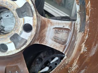 Toyota Corolla moderno - Rueda de repuesto