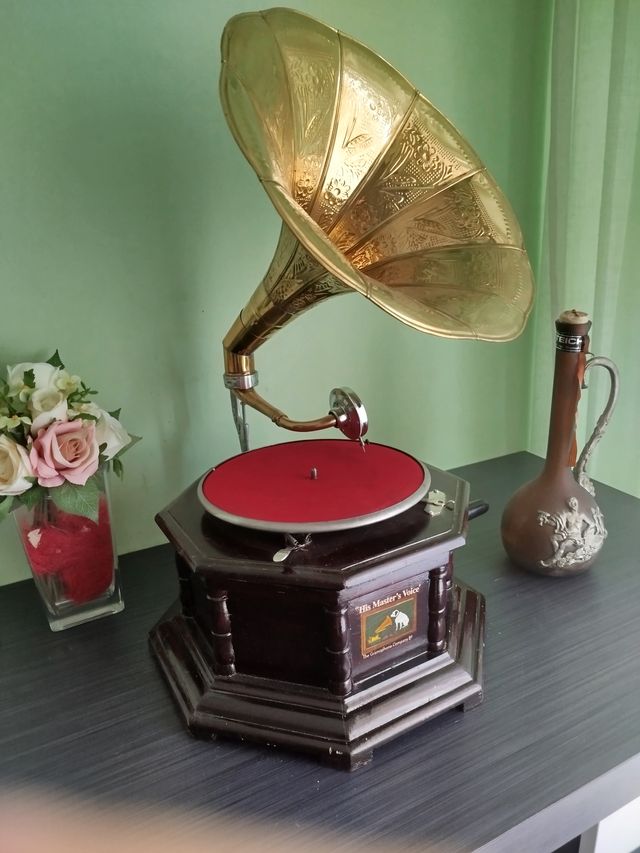 Gramófono His Master's Voice