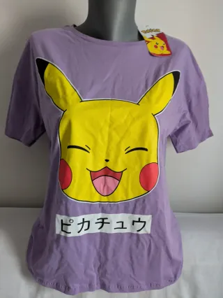Camiseta Pokémon Pikachu Talla M y L Morada