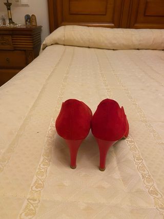 Zapatos rojos tacón talla 37