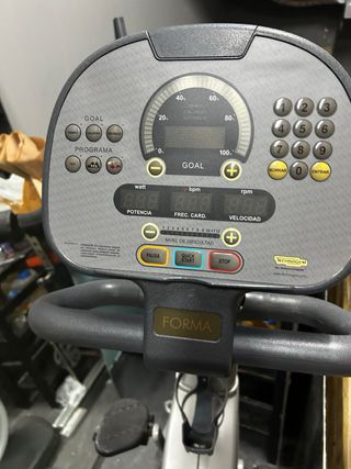 Bicicleta Estática Technogym