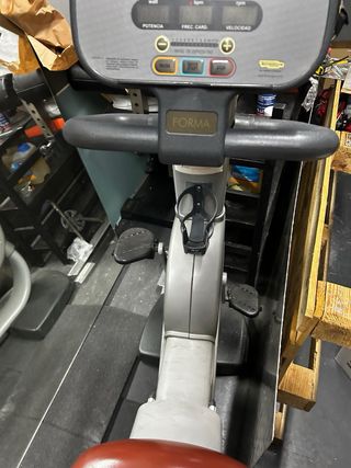 Bicicleta Estática Technogym