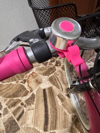 Bicicleta B'TWIN 24 Negra y Rosa