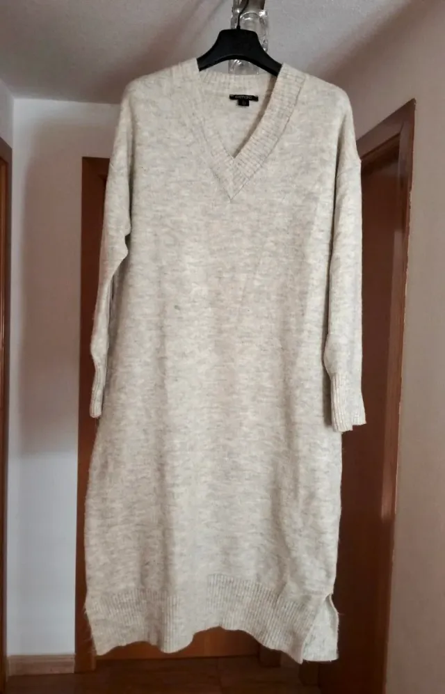 Vestido de punto beige talla M