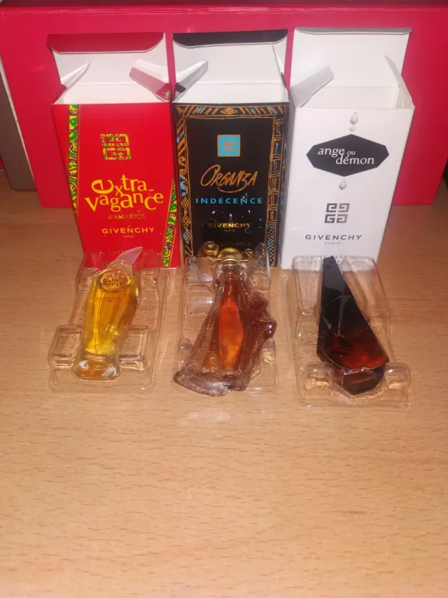 Miniaturas de Perfumes Givenchy (3 uds)