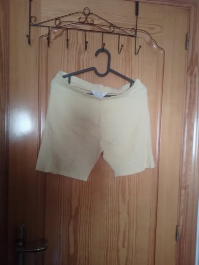 Shorts mujer Primark amarillo Talla M