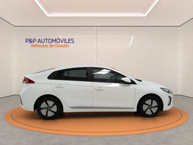 Hyundai IONIQ 1.6 GDI HEV KLASS 141 C.V.