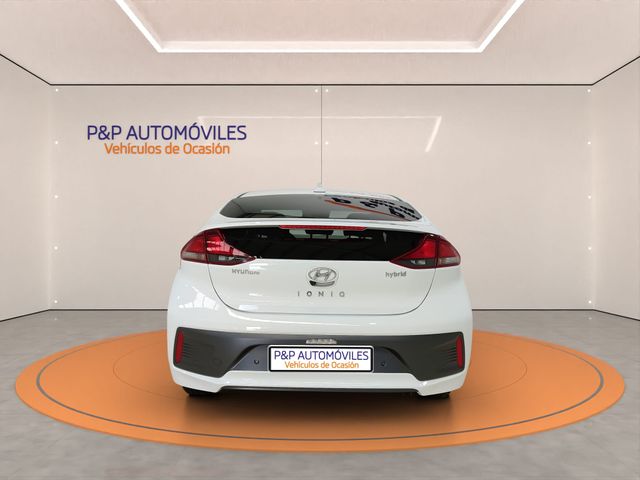 Hyundai IONIQ 1.6 GDI HEV KLASS 141 C.V.
