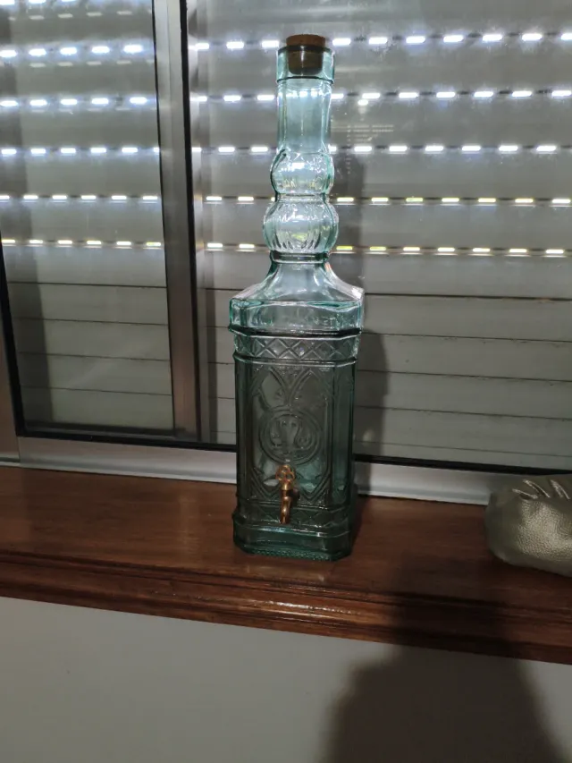 Garrafa Decorativa Vidro com Torneira