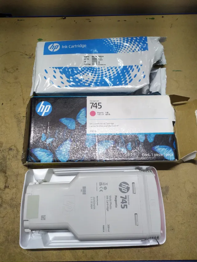 Cartucho de Tinta HP 745 Magenta F9K01A