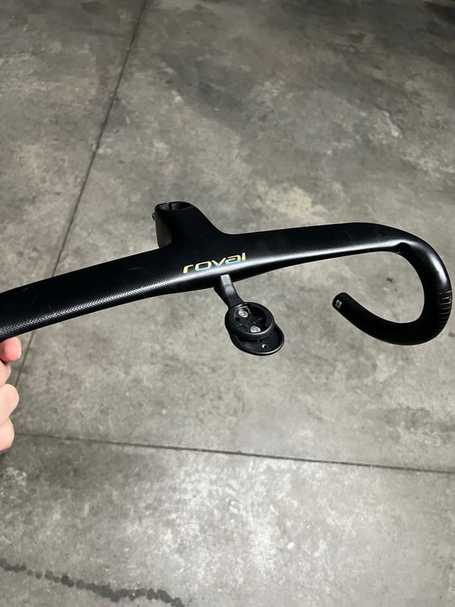 Manillar Integrado Roval Carbono