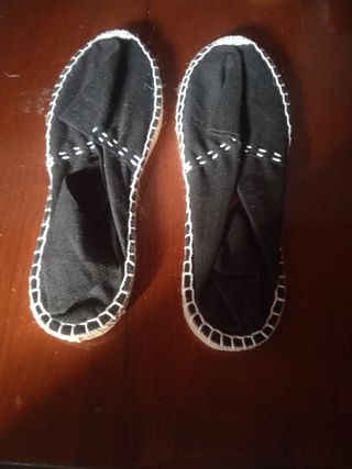 Zapatillas de esparto negras