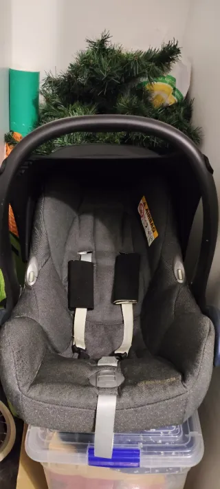 Maxi-Cosi Cabriofix + Base isofix