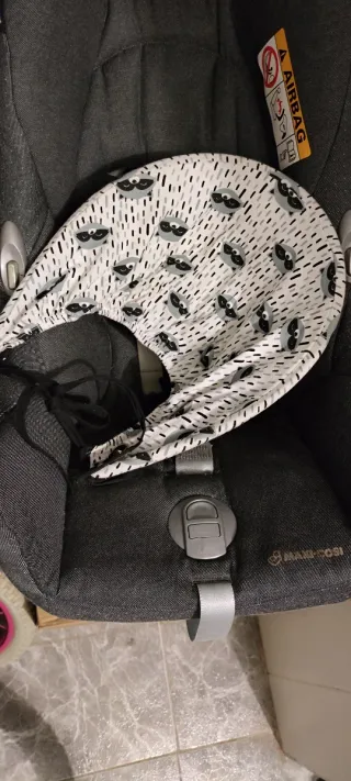 Maxi-Cosi Cabriofix + Base isofix