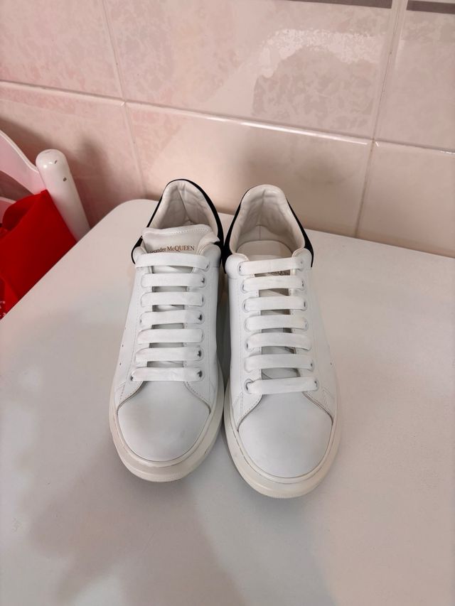 Alexander McQueen Zapatillas Blancas Negras