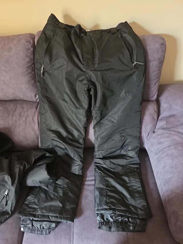 Pantalón de esquí negro talla 48