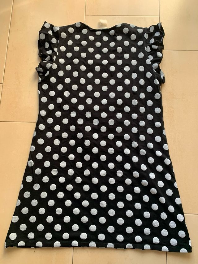 Vestido Negro con Lunares y Calavera