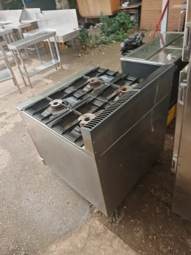 Cocina Industrial 4 Fuegos