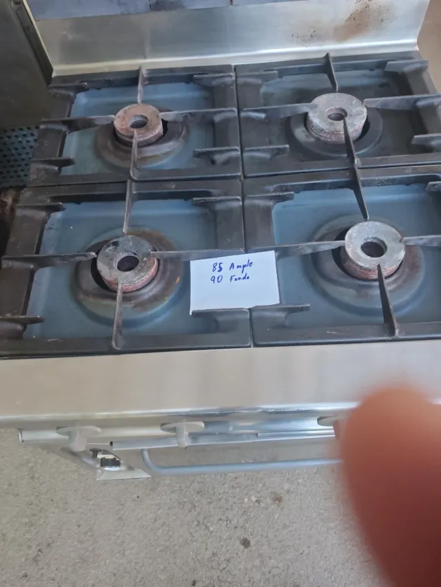 Cocina Industrial 4 Fuegos