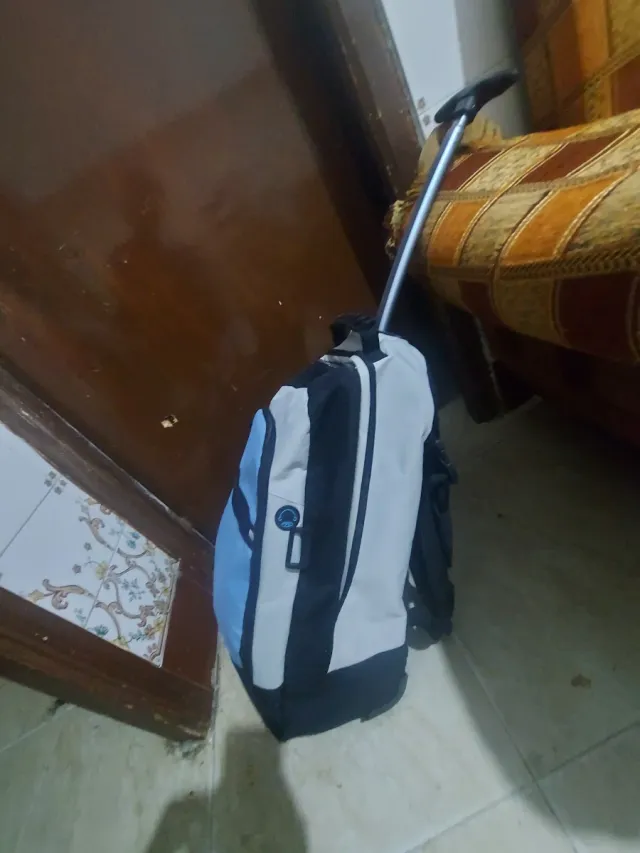 Mochila escolar con ruedas