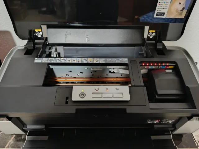 Epson R2880 per riparazione o parti