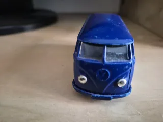 Furgoneta VW Nivea 1:48