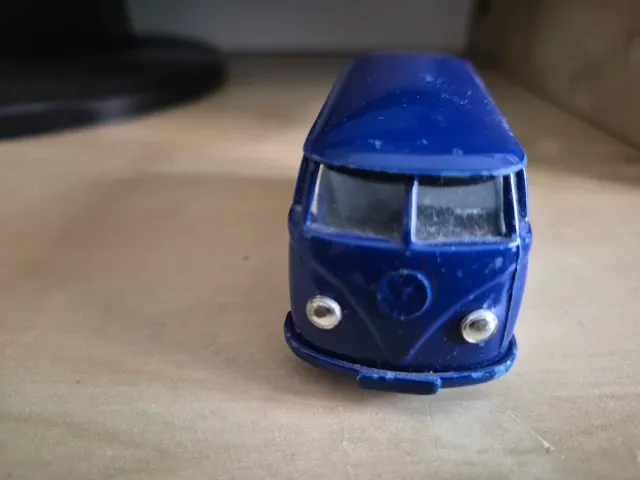 Furgoneta VW Nivea 1:48