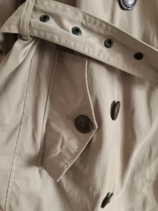 Gabardina Beige Talla 44 cómo nueva