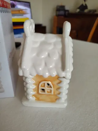 Scatola ceramica decorata Natale.