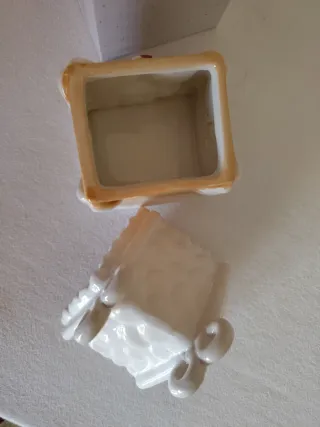 Scatola ceramica decorata Natale.