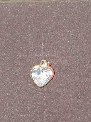 Colgante Corazón Oro 18k Zirconita