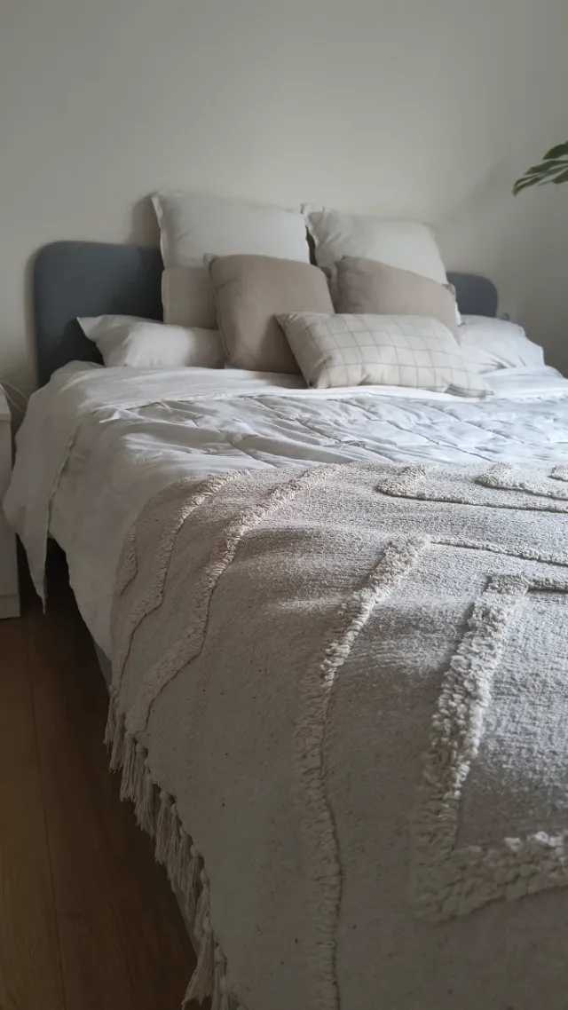 Pied de lit Muy Mucho beige