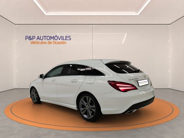 MERCEDES CLA 200 D 136 C.V. SHOTING BREAK