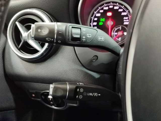 MERCEDES CLA 200 D 136 C.V. SHOTING BREAK