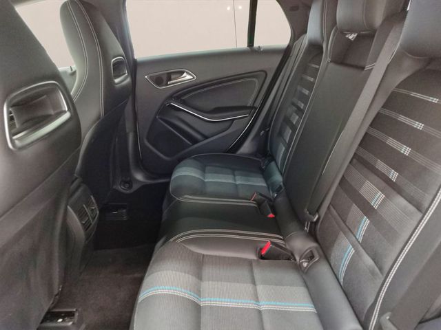 MERCEDES CLA 200 D 136 C.V. SHOTING BREAK