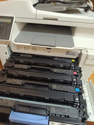 Impresora HP Color LaserJet Pro M183fw