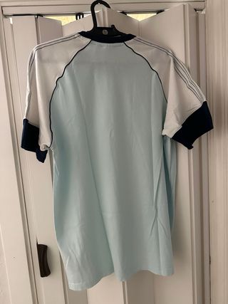 Camiseta Adidas Talla M Celeste y Blanca