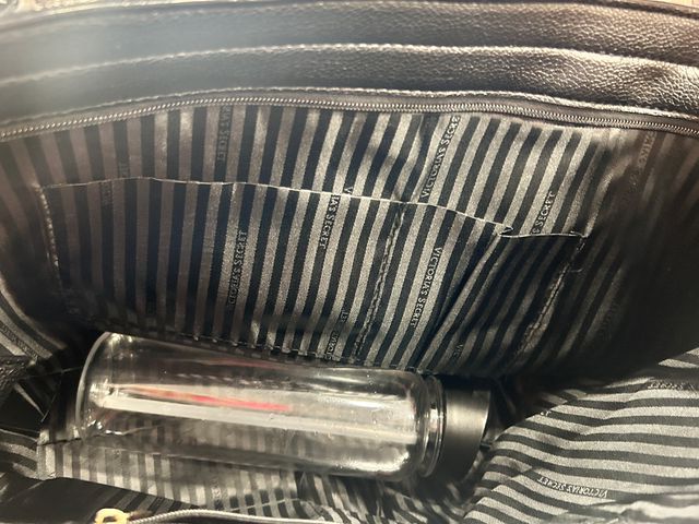 Bolso Victoria's Secret Rayas Rosas y Blancas