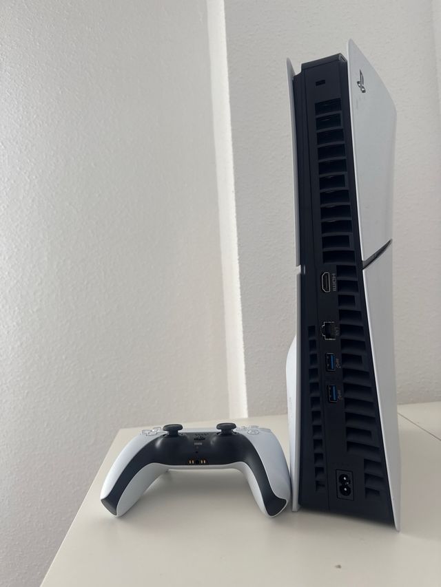 Consola Sony PS5 Blanca