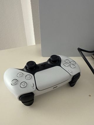 Consola Sony PS5 Blanca