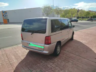 Mercedes-Benz Clase V 2003