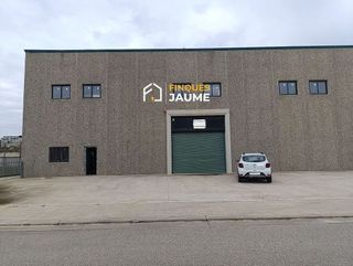 Nave industrial en venta en Alcarràs