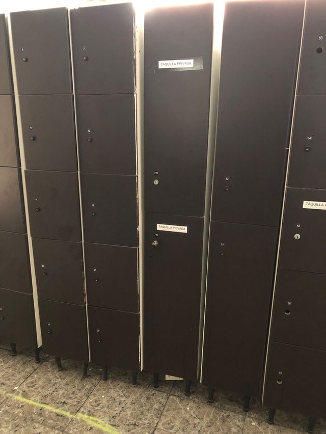 Taquillas de madera para gimnasio