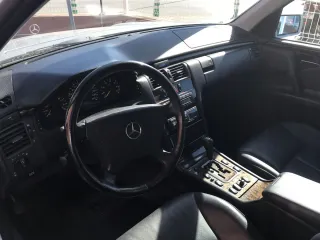 Mercedes-Benz Clase E 2000